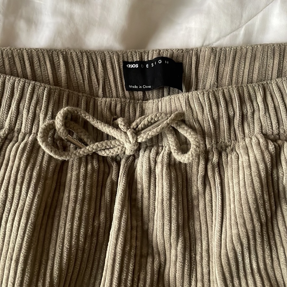 ASOS DESIGN corduroy slim pants - Picture 6 of 8
